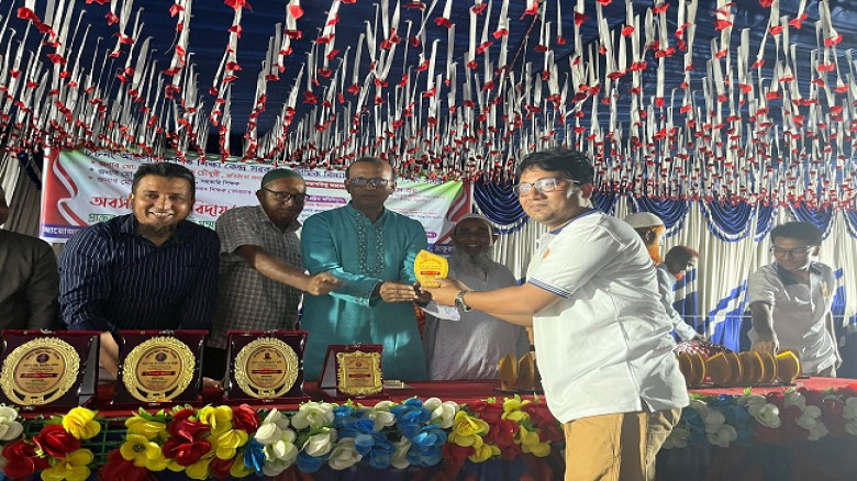 Pirganj honors retired teachers, meritorious former students 