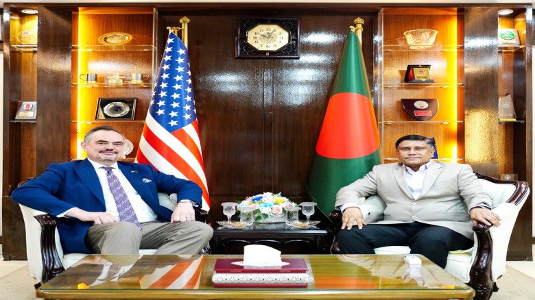 US envoy pays courtesy call on PM’s Defense Adviser