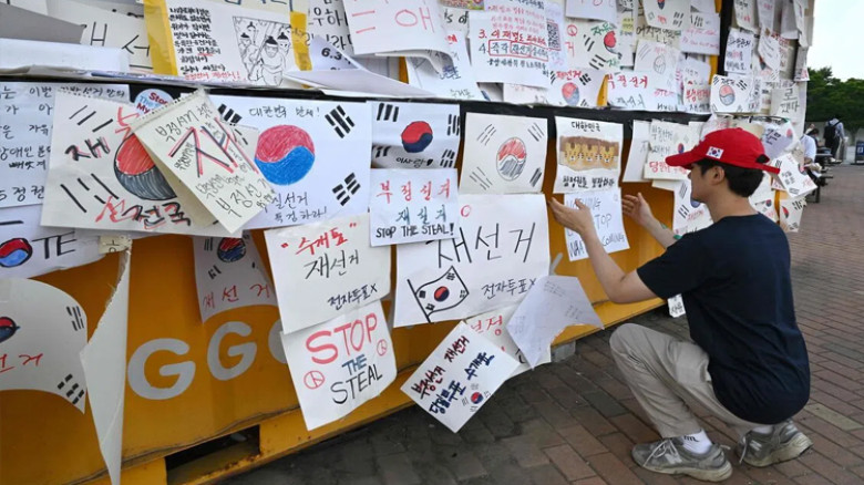 University students across South Korea to protest in ballot 