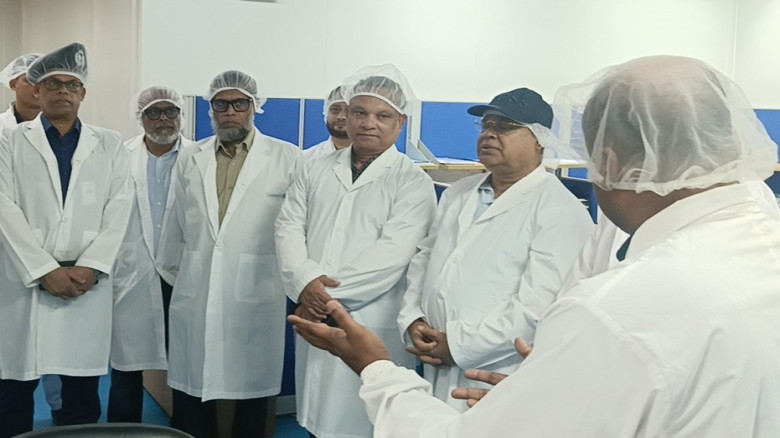 PM's health aide visits JMI industrial park