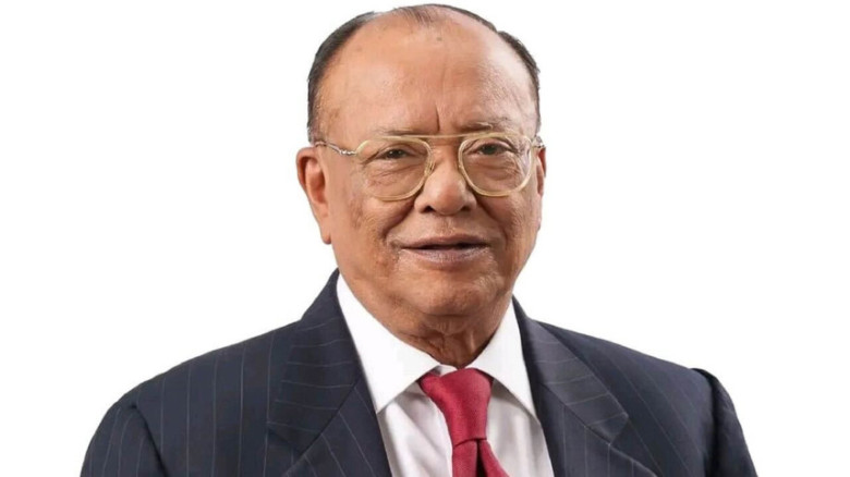 Environment Minister urges students to work for human welfar
