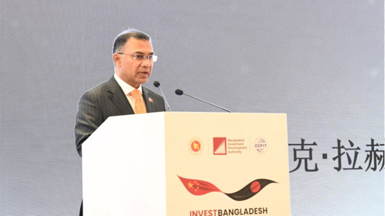 PM seeks Chinese investment for great Asian economic miracle