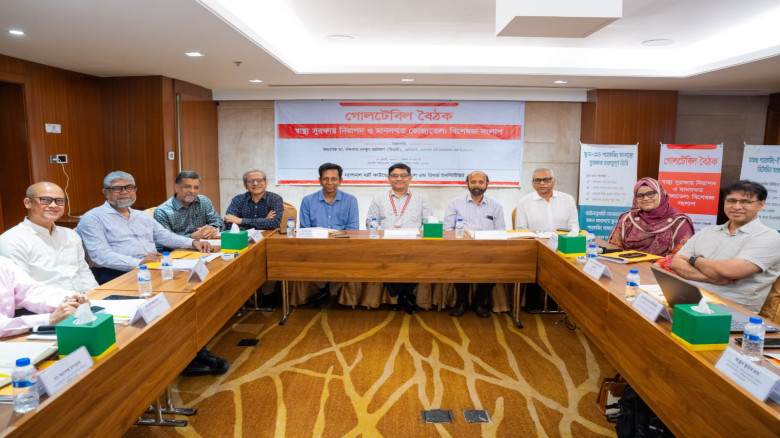 Public health experts call for mandatory opaque, food-grade 
