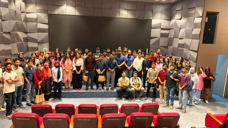 Bizzmakr hosts campus event at IUB to train future freelance