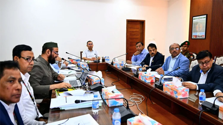 PM directs restoration of waterways around Dhaka