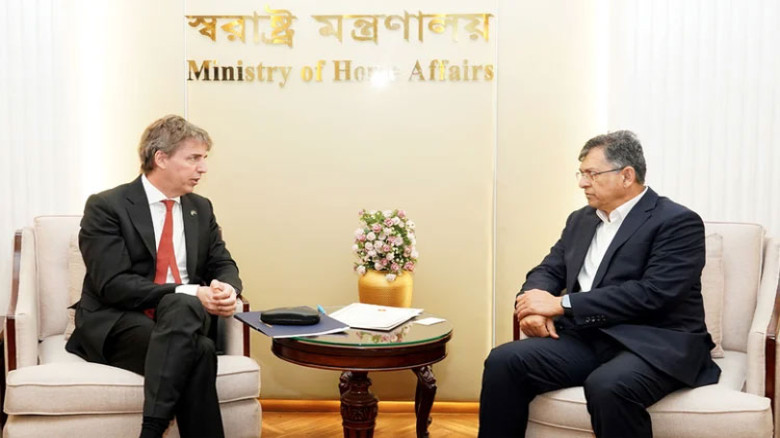 Home Minister seeks more Swedish assistance for Rohingyas