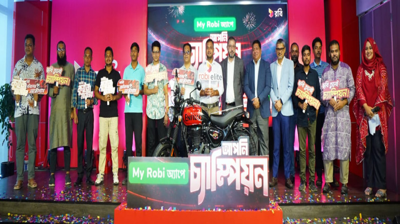 Robi honors World Cup campaign winners in Dhaka