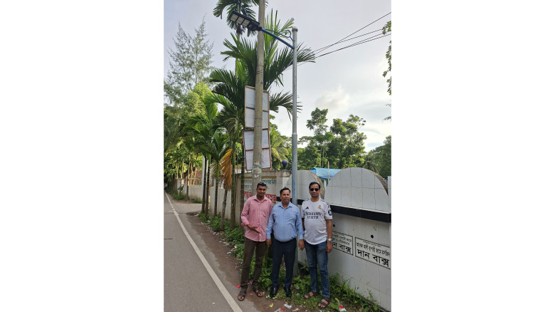 SJIBL Foundation installs 50 solar lights in Lakshmipur