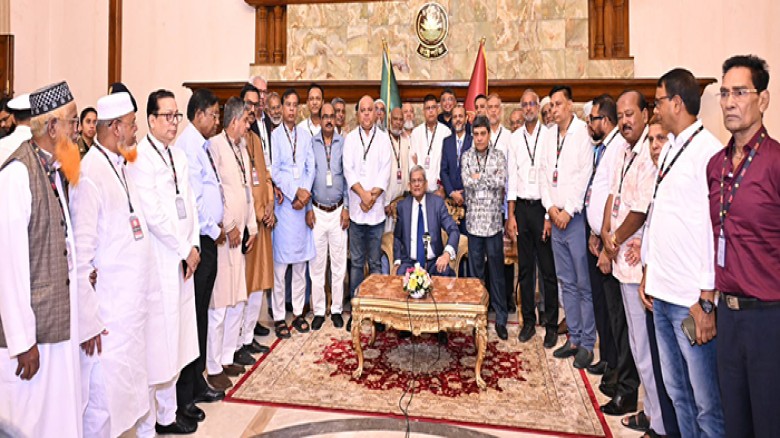 Local govt must be strengthened to consolidate democracy: Pr