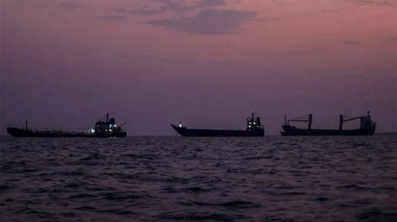 Oman says Hormuz talks with Iran, Gulf states postponed