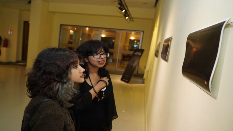 Alliance Française hosts 'An Apple Tree Inside the Head' pho