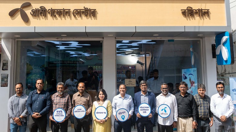 New Grameenphone centre launched in Barishal