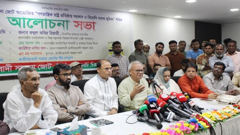 Rizvi calls for criticism while maintaining democratic environment