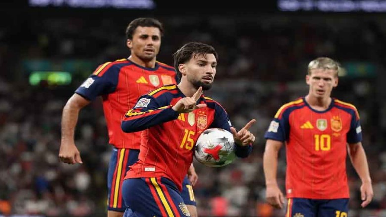 Spain beat England in Nations League to extend unbeaten run