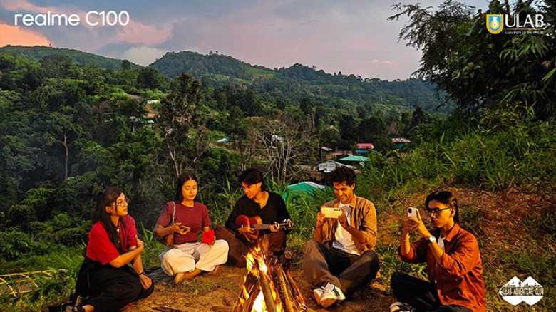 realme C100 Finishes Bandarban Trek with 40% Battery Left
