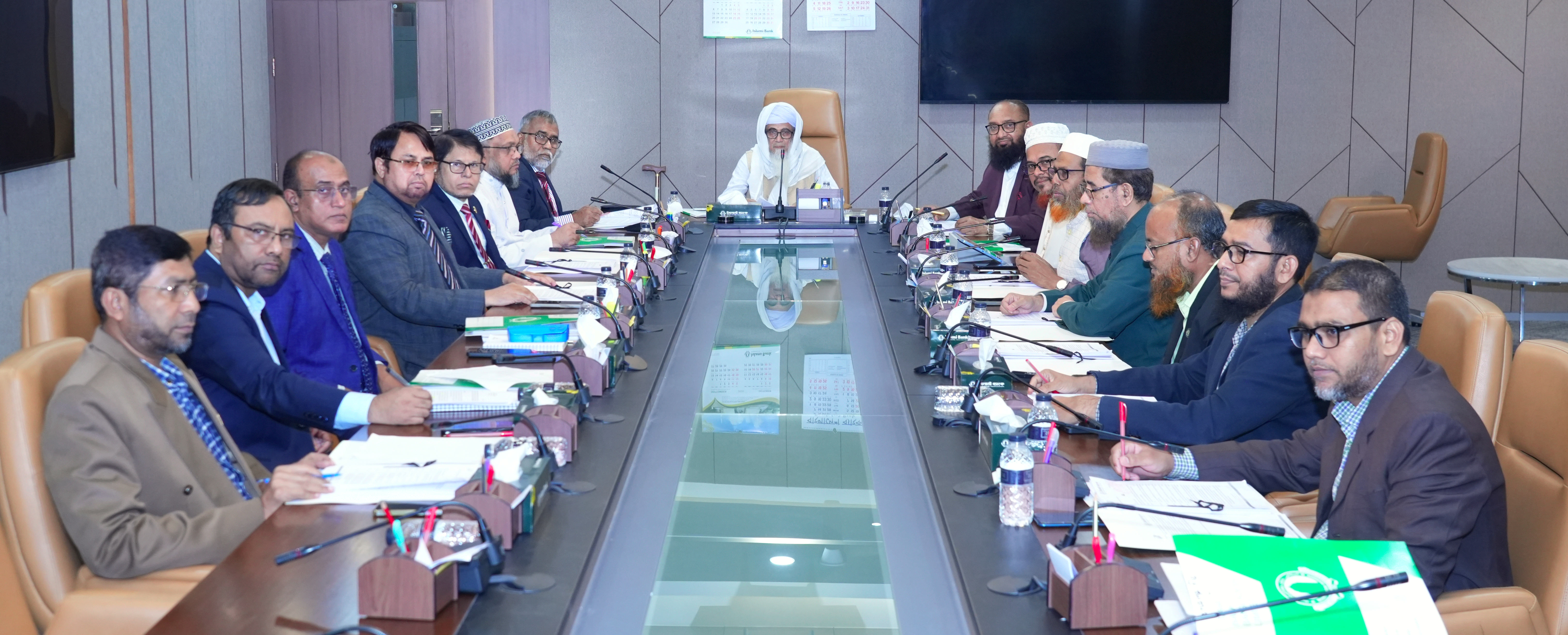Islami Bank holds Shari'ah committee meeting