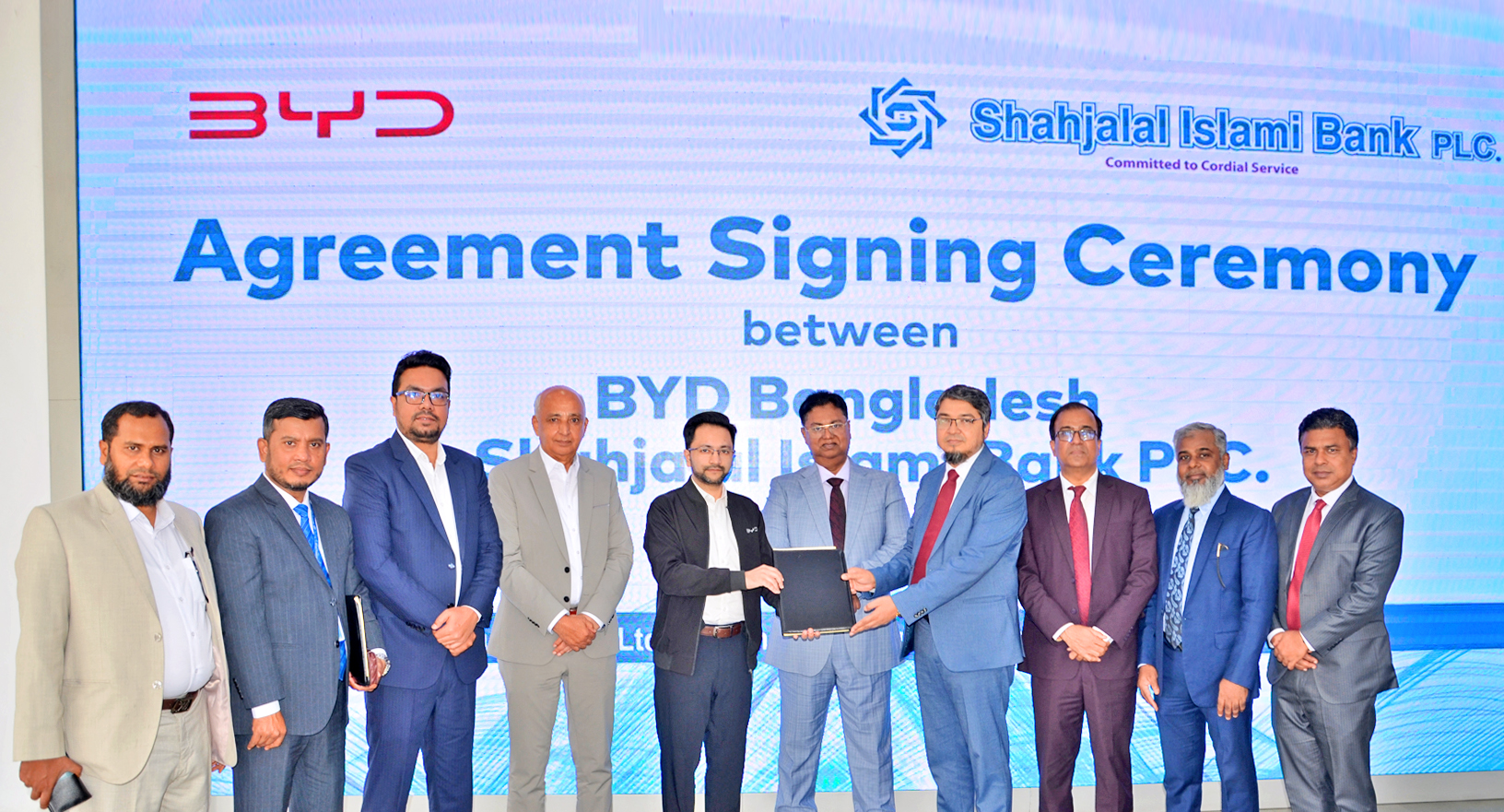 Shahjalal Islami Bank signs deal with BYD