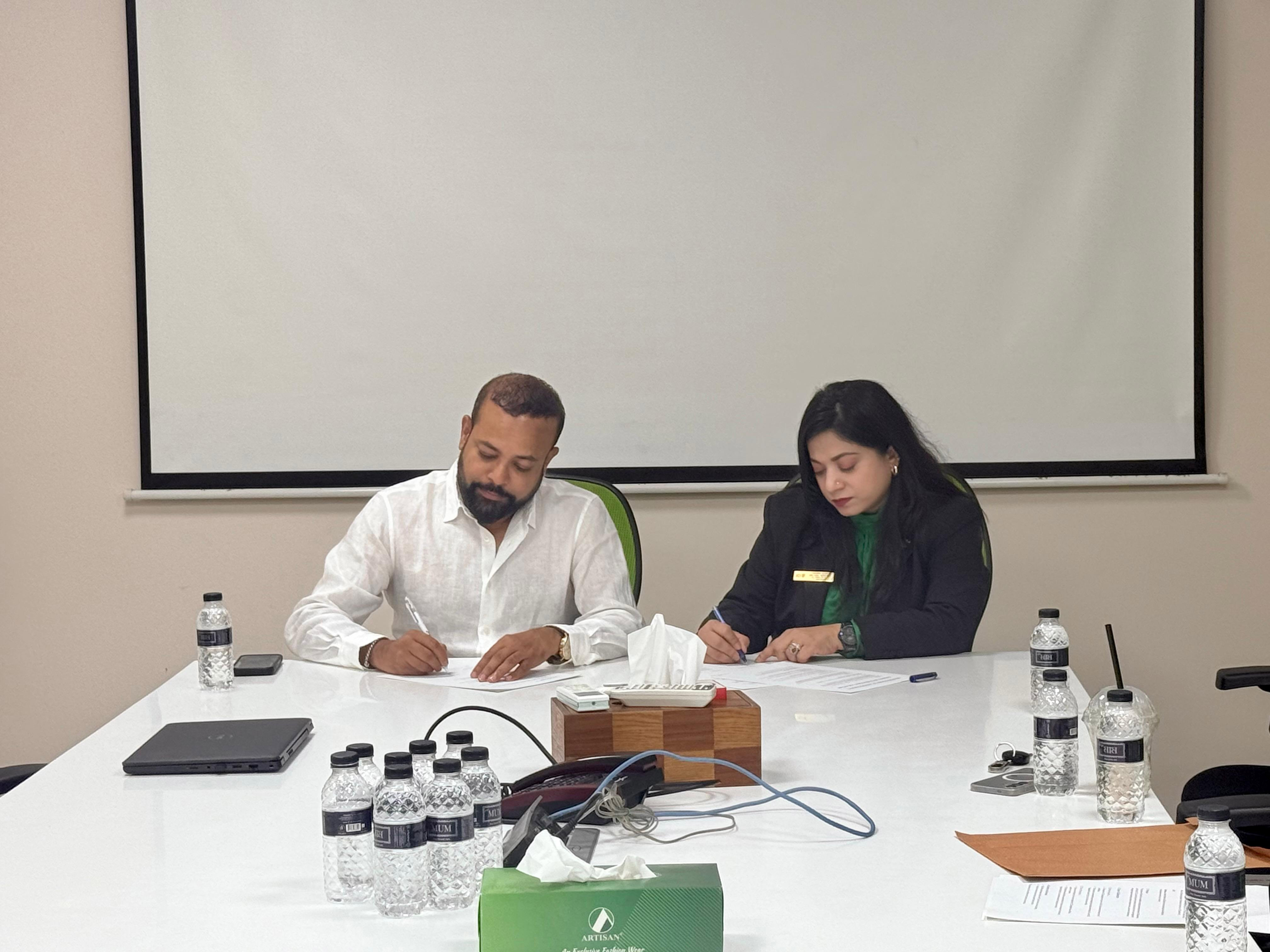 JCI Dhaka Metro, Artisan sign strategic partnership deal