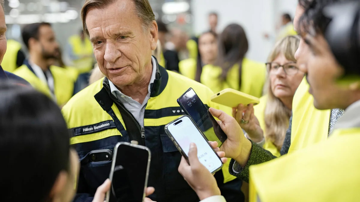 Volvo Cars announces 2,500 job cuts